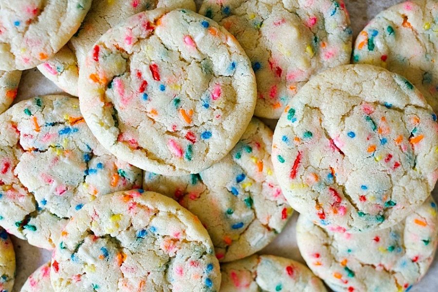 How+to+make+delicious+funfetti+cookies+during+quarantine.